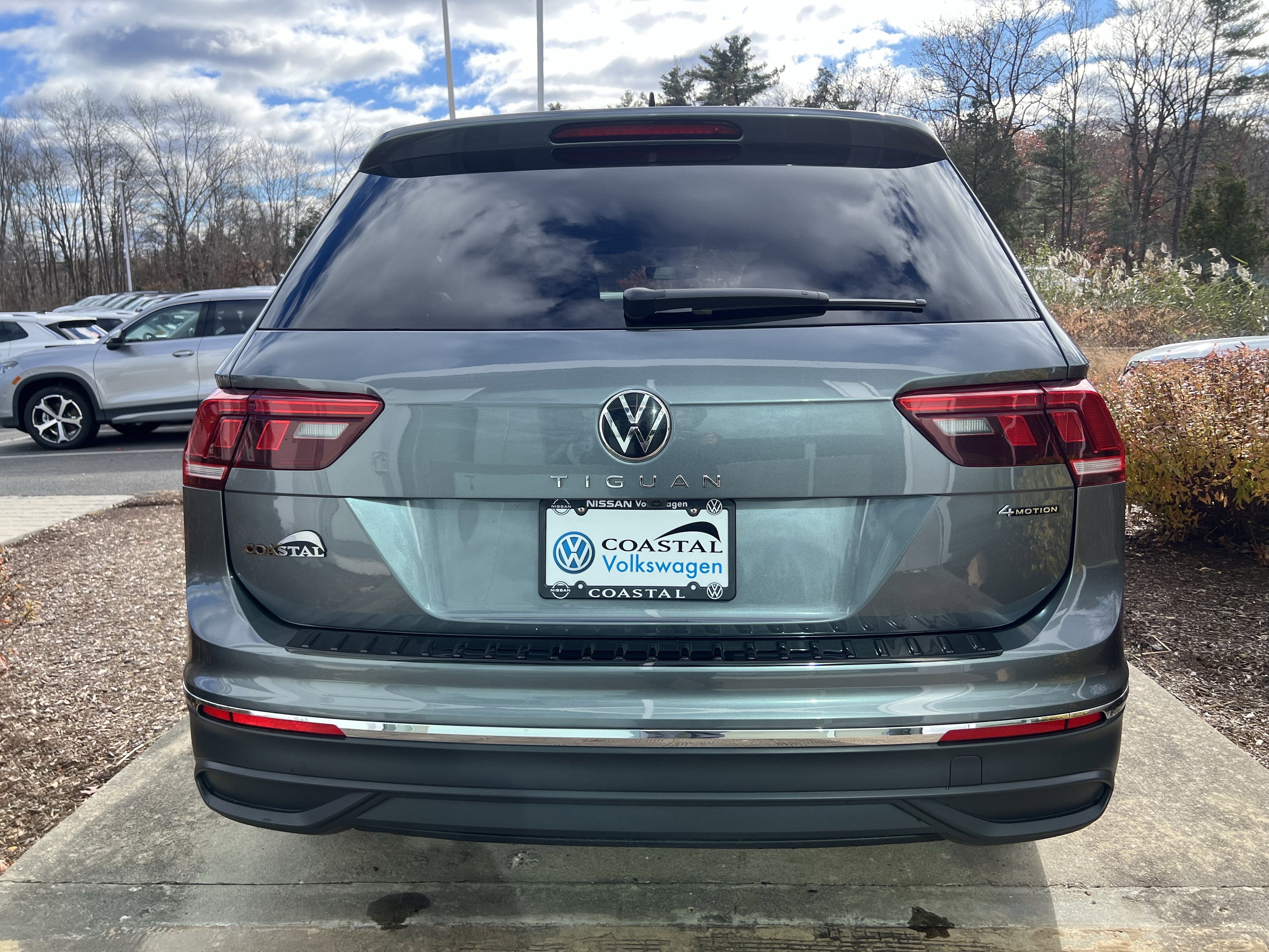 2024 Volkswagen Tiguan S