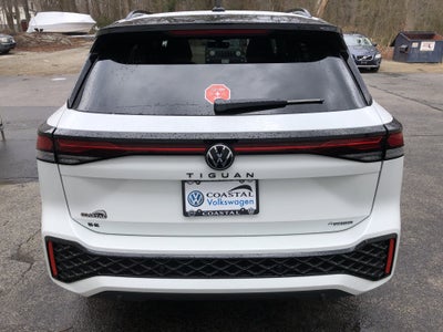 2026 Volkswagen Tiguan SE R-Line Black