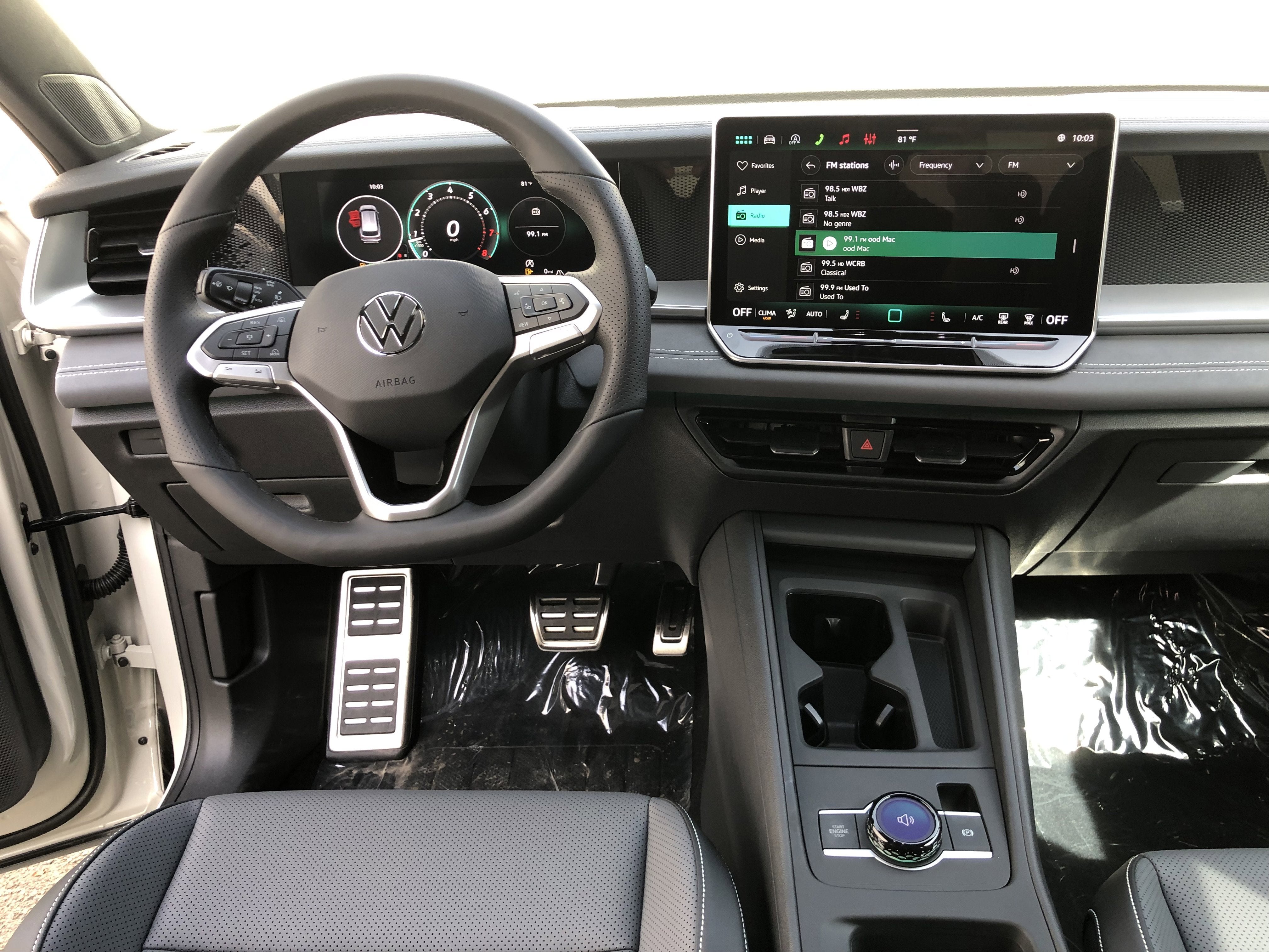 2026 Volkswagen Tiguan SE R-Line Black