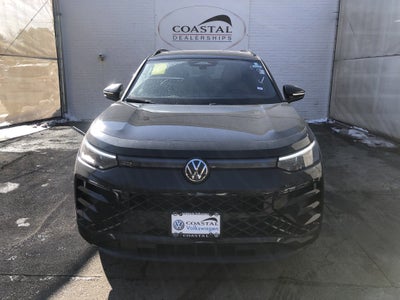 2026 Volkswagen Tiguan SE R-Line Black