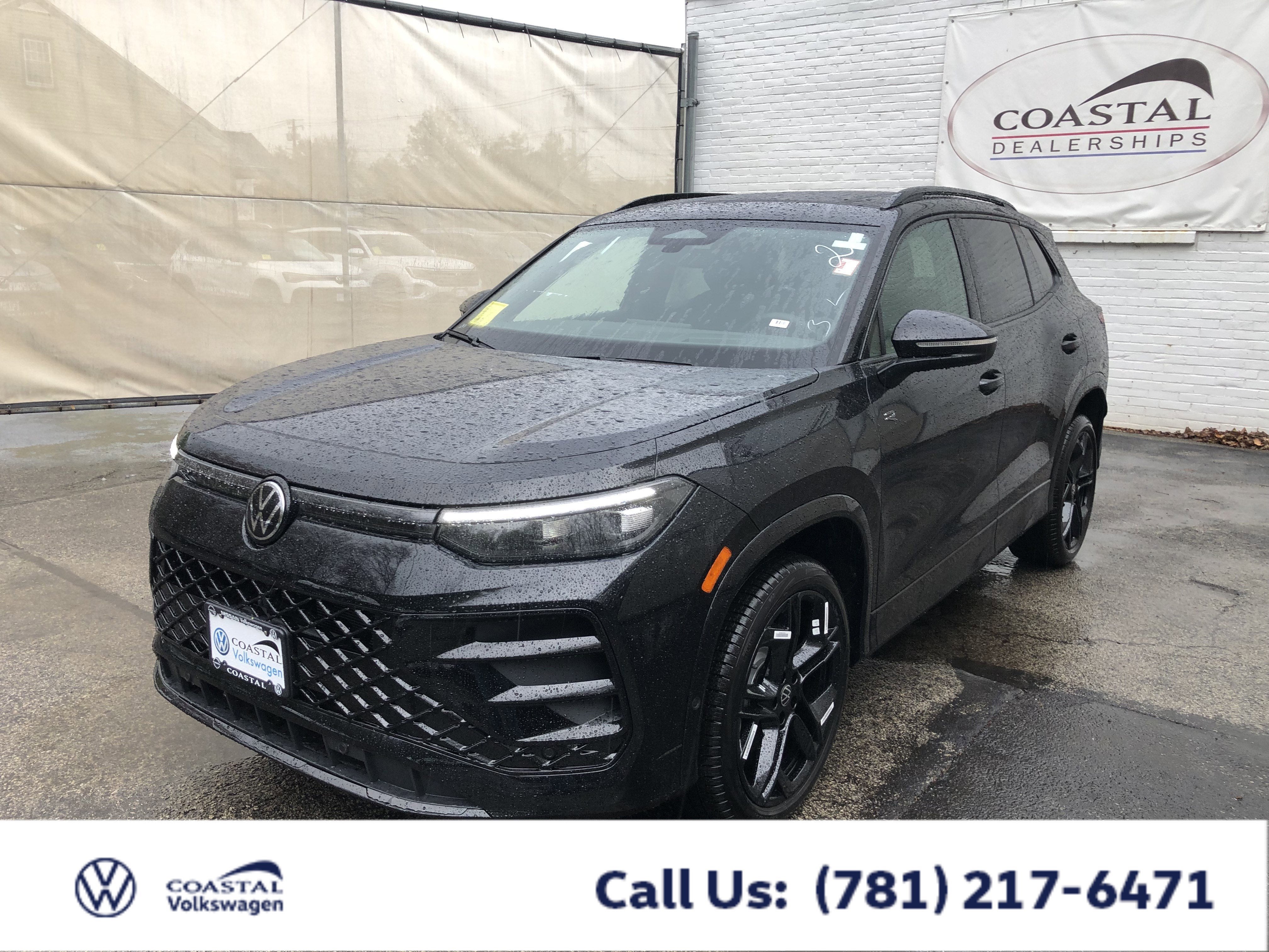 2026 Volkswagen Tiguan SE R-Line Black