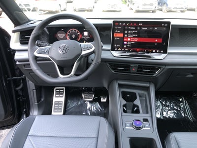 2026 Volkswagen Tiguan SE R-Line Black