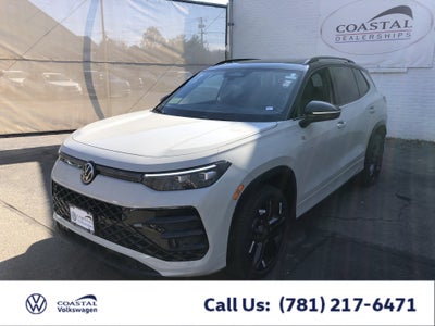 2026 Volkswagen Tiguan SE R-Line Black