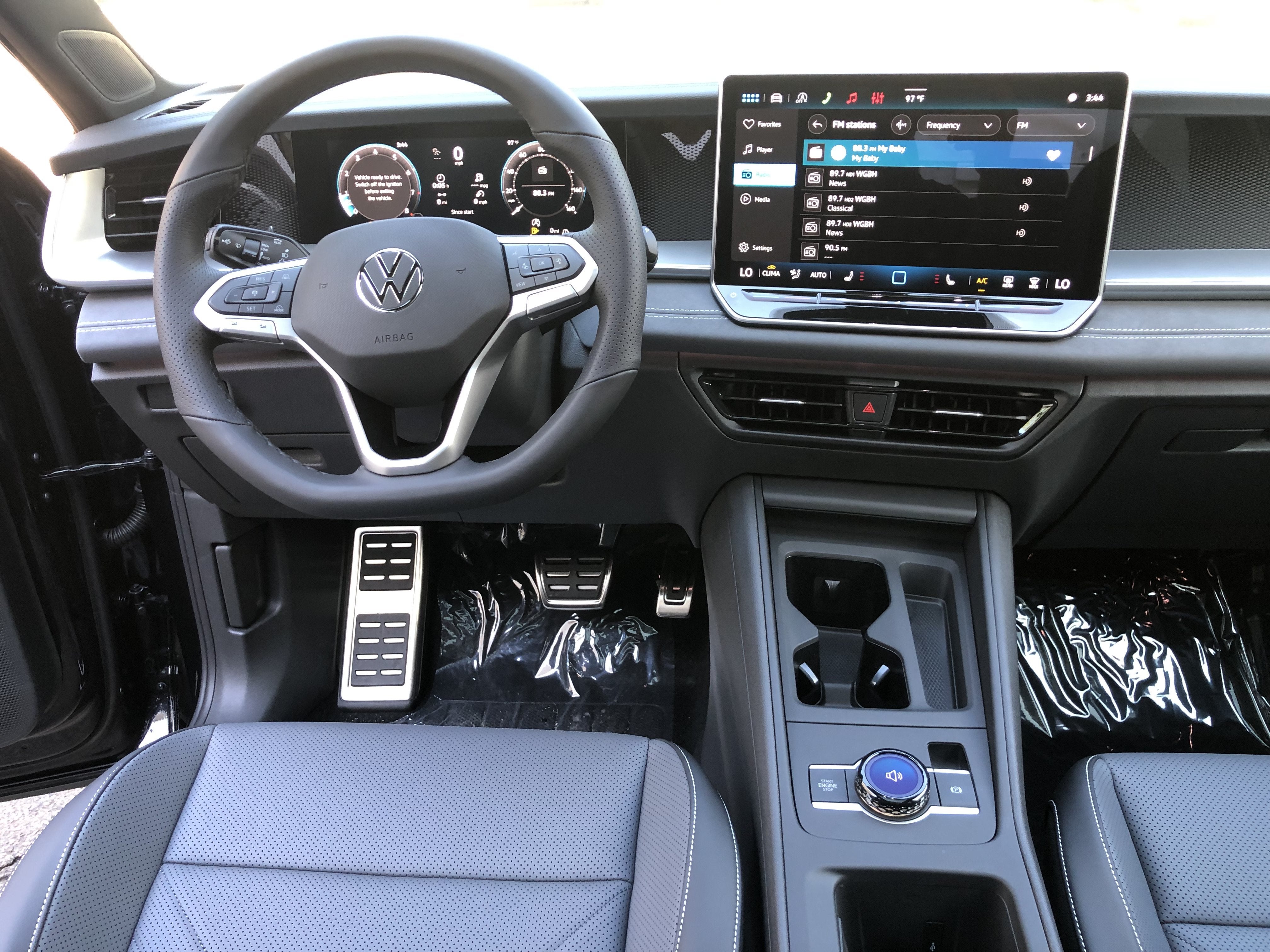 2026 Volkswagen Tiguan SE R-Line Black