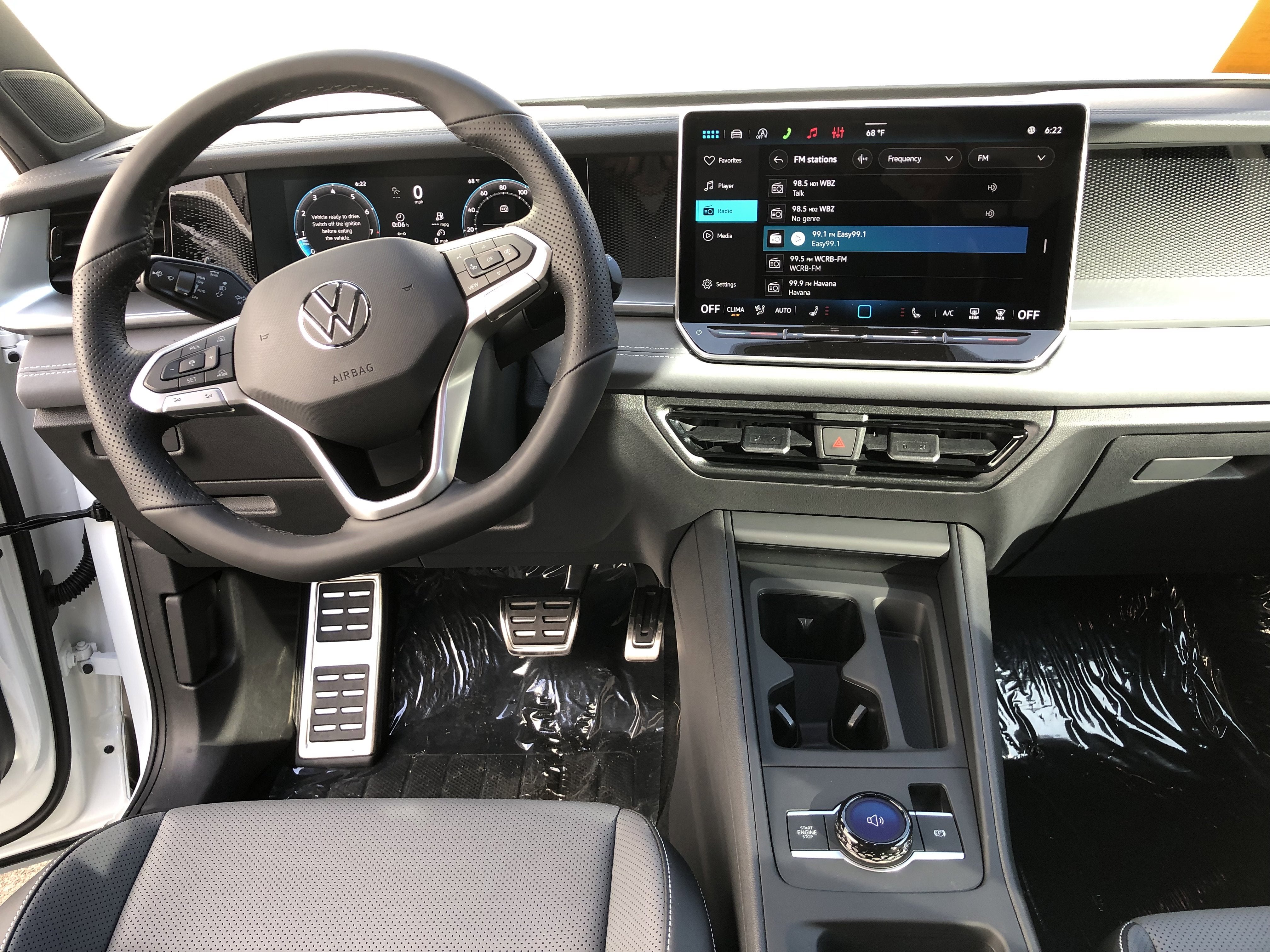 2026 Volkswagen Tiguan SE R-Line Black