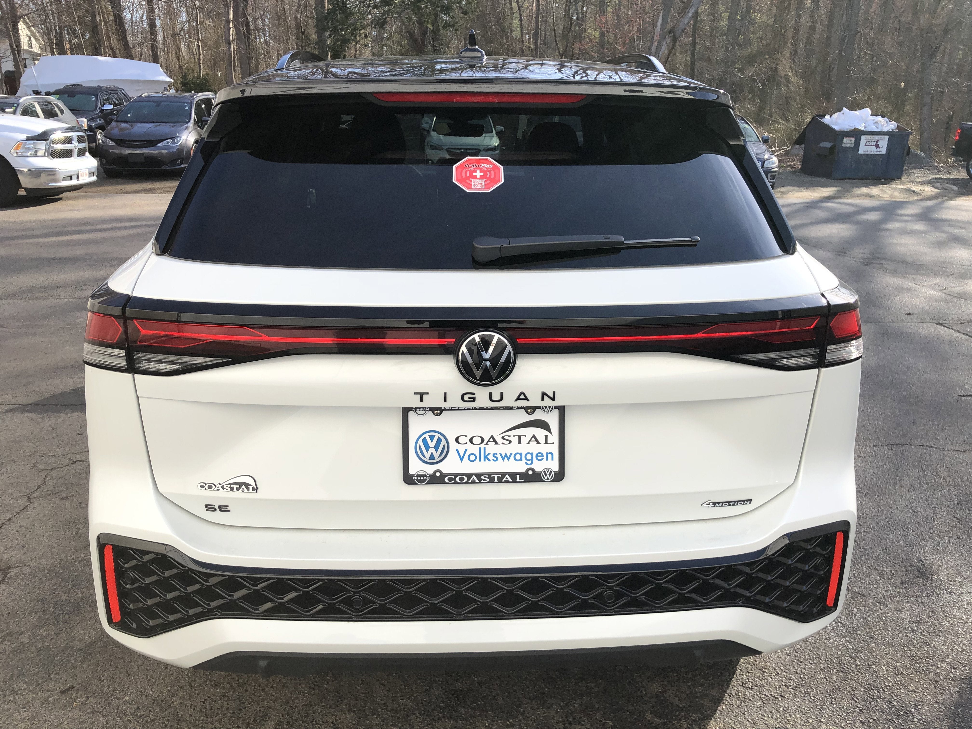 2026 Volkswagen Tiguan SE R-Line Black