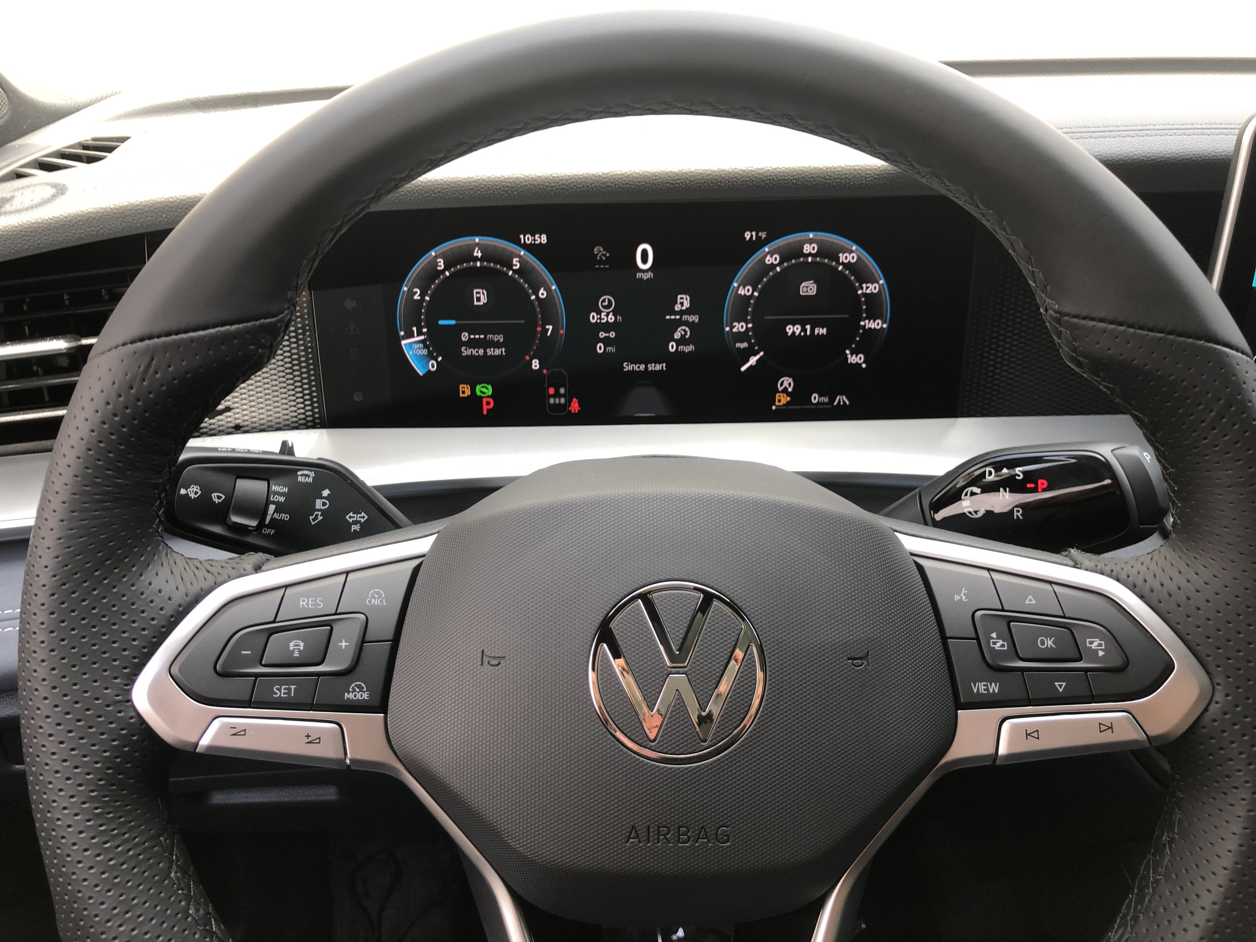 2026 Volkswagen Tiguan SE R-Line Black