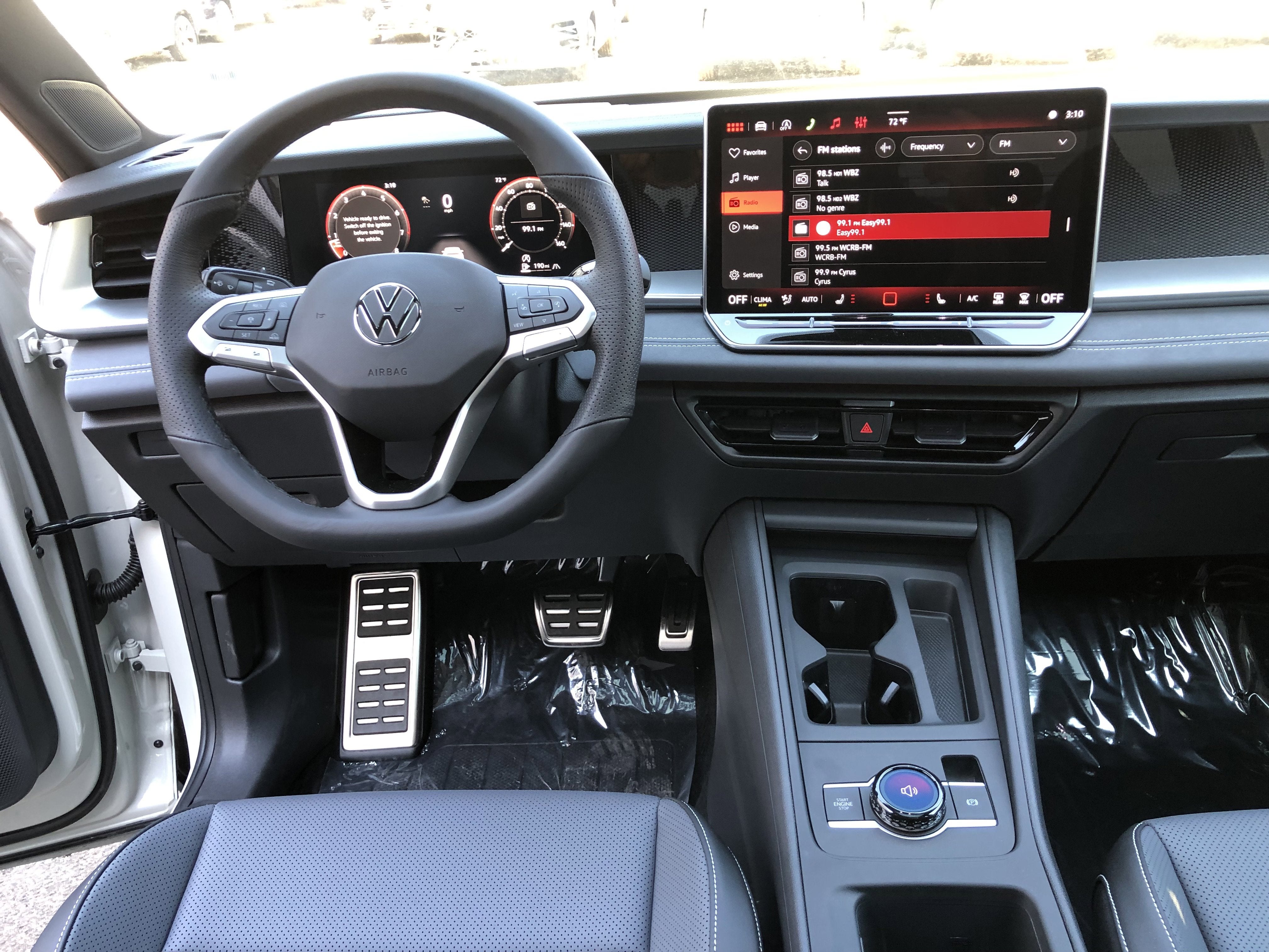 2026 Volkswagen Tiguan SE R-Line Black