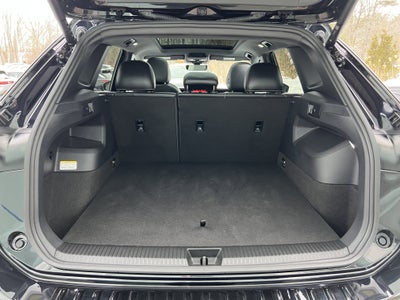 2025 Volkswagen Tiguan SE R-Line Black