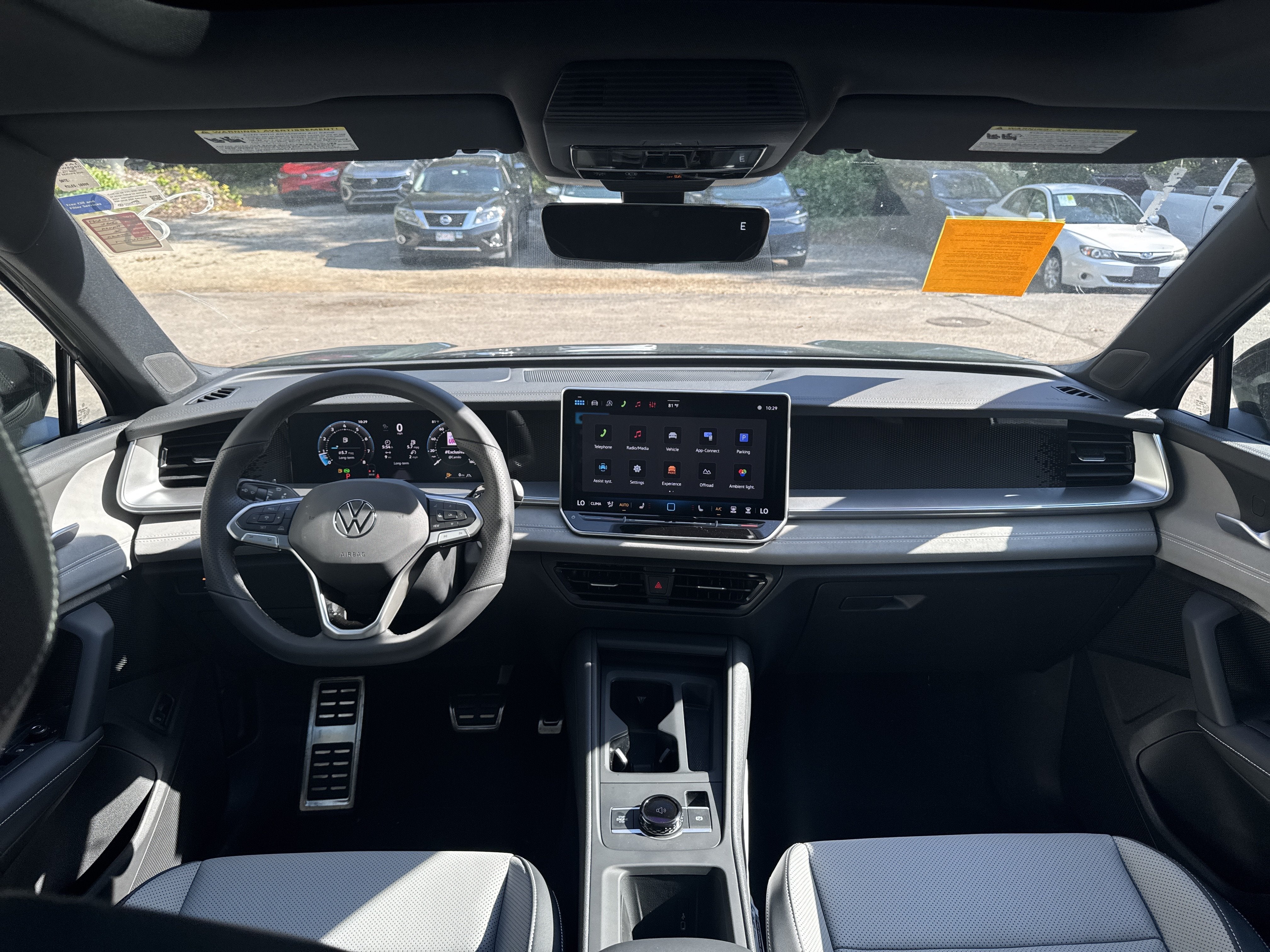 2026 Volkswagen Tiguan SE R-Line Black