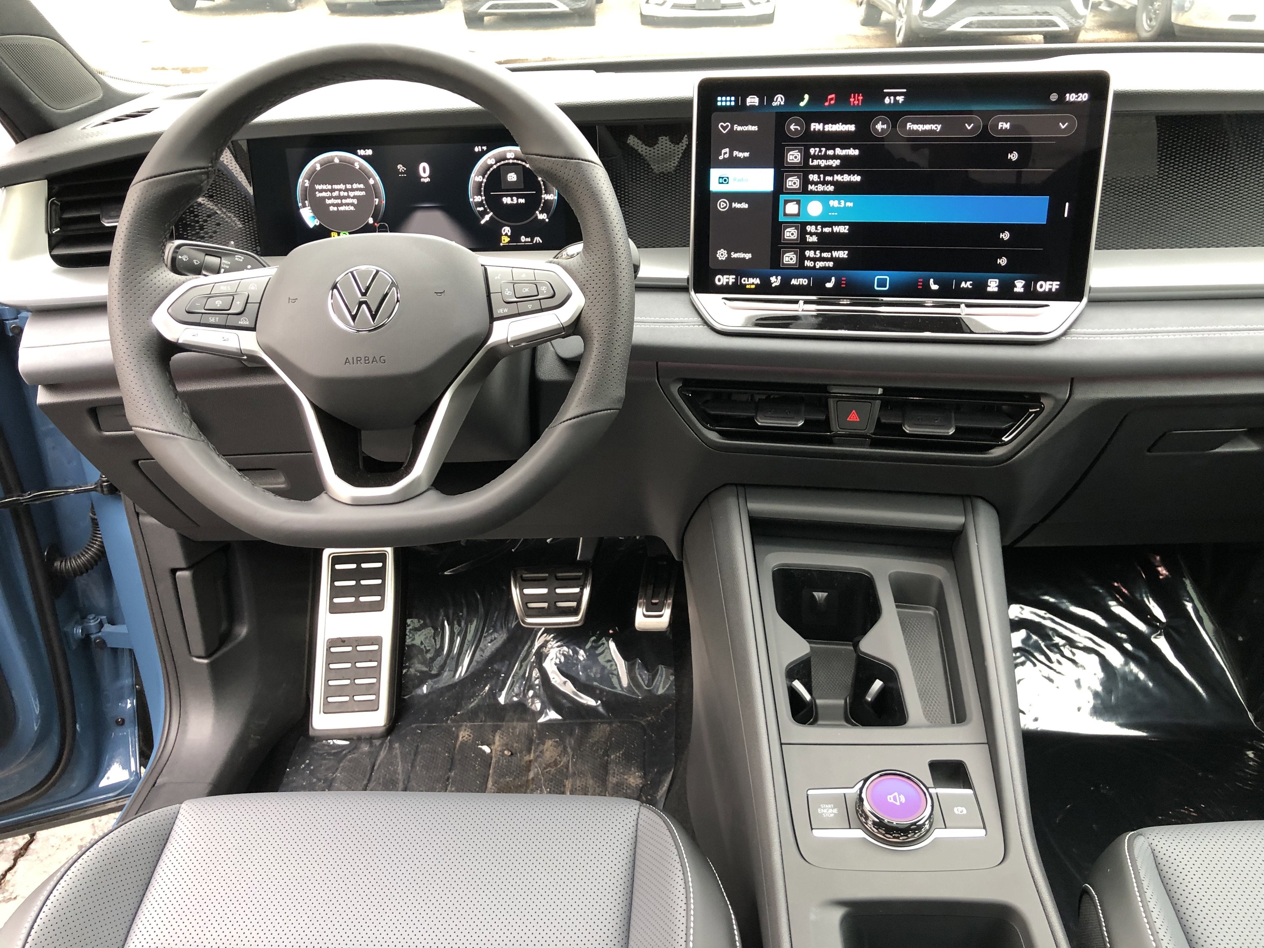 2026 Volkswagen Tiguan SE R-Line Black