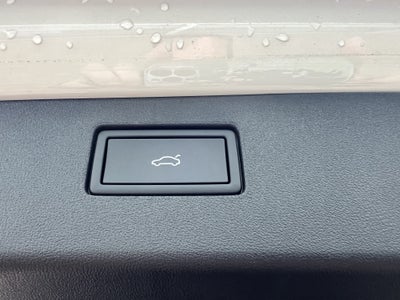 2025 Volkswagen Tiguan SEL R-Line