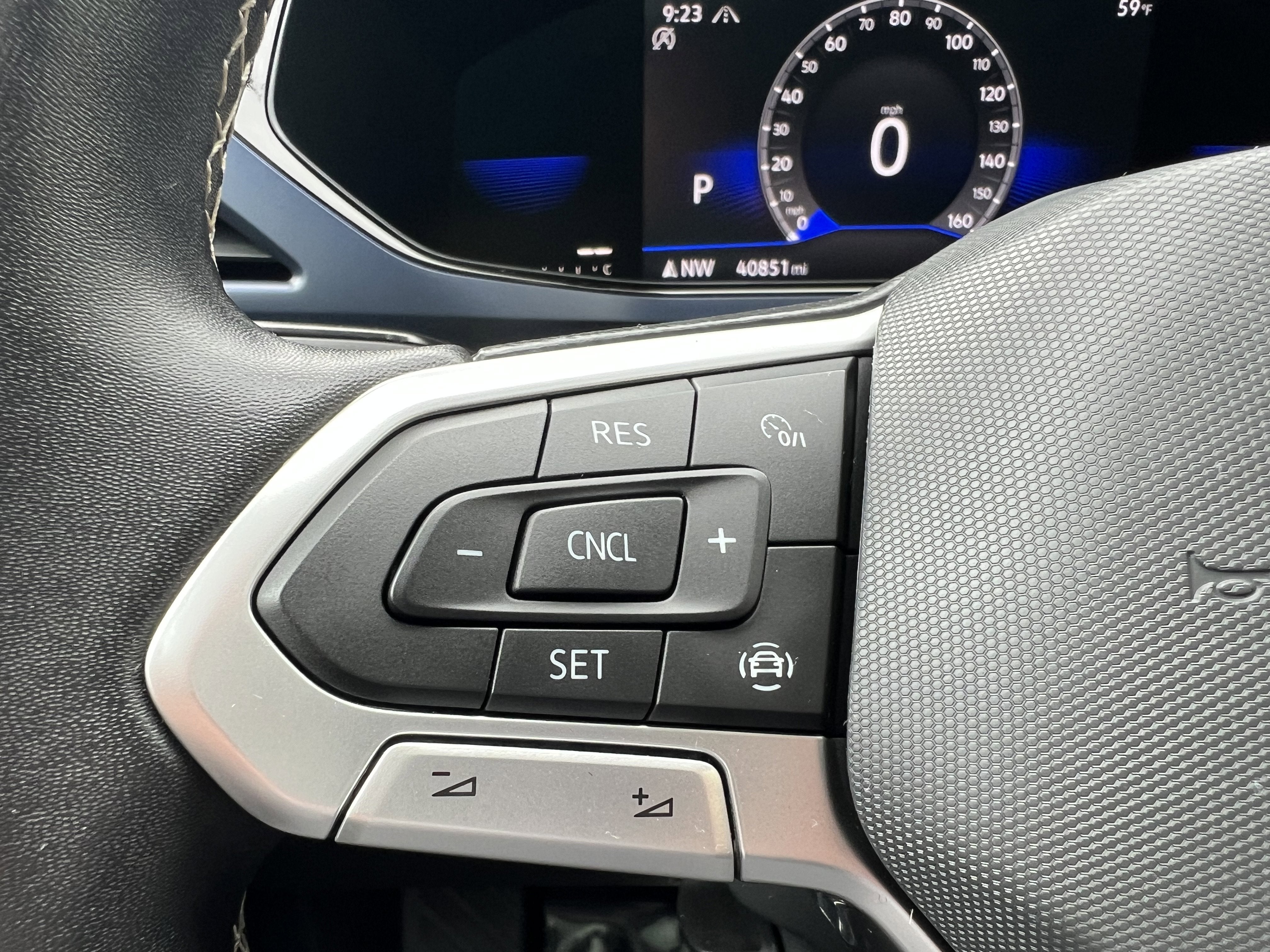 2022 Volkswagen Taos SE