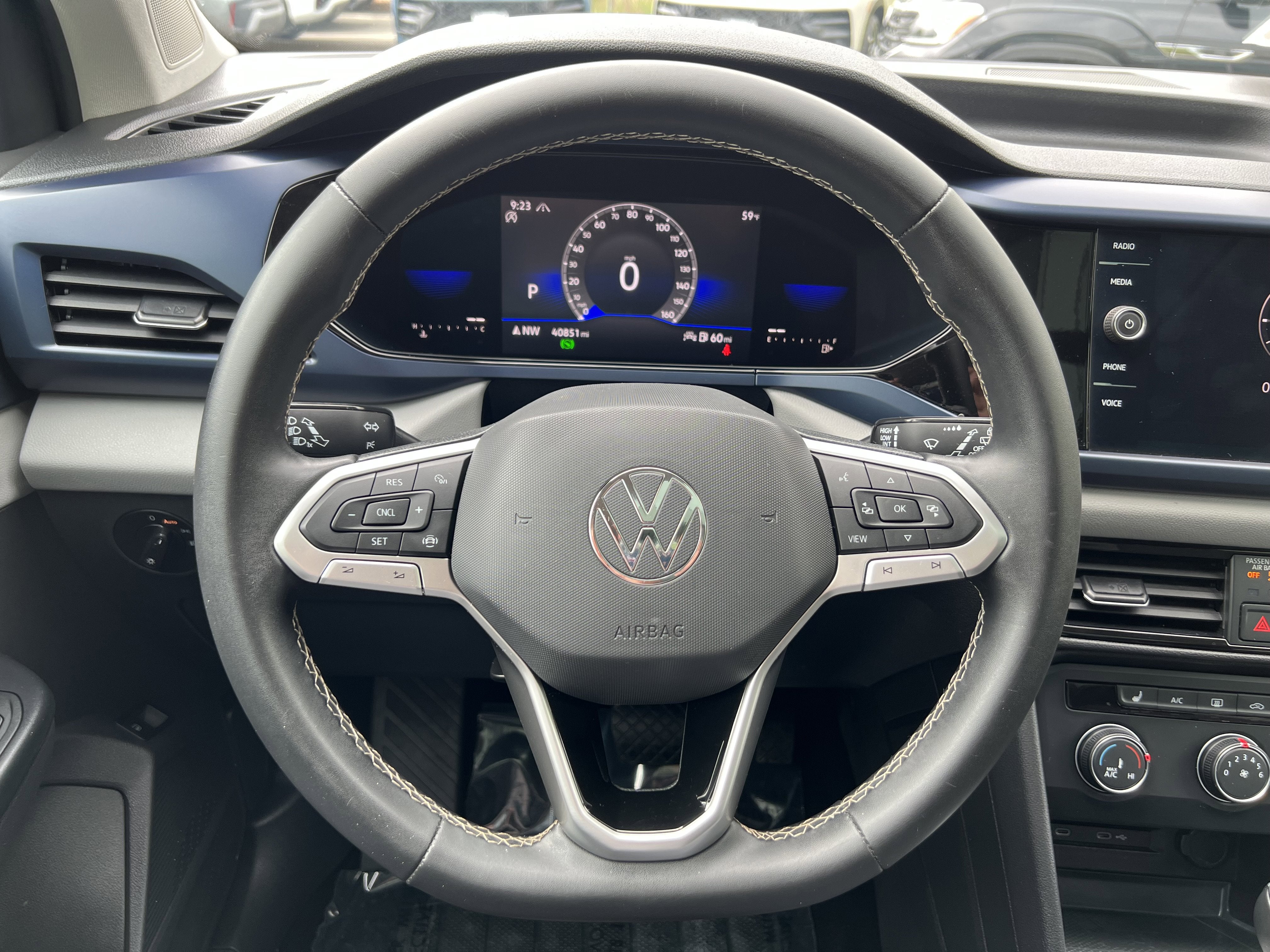 2022 Volkswagen Taos SE