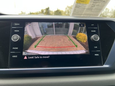 2022 Volkswagen Taos SE