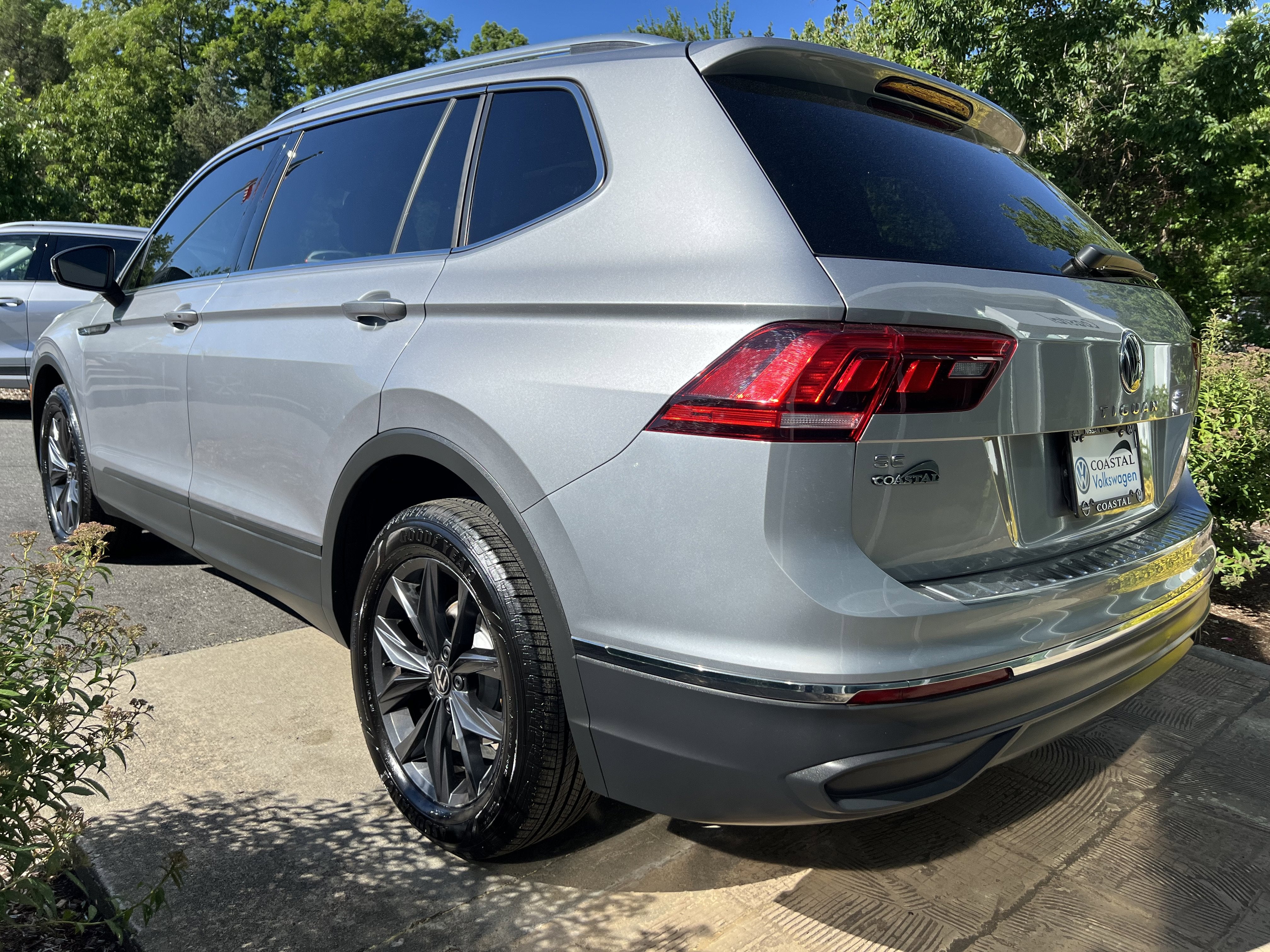 2023 Volkswagen Tiguan SE