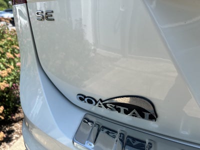 2023 Volkswagen Tiguan SE W/ Panoramic Sunroof