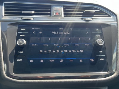 2023 Volkswagen Tiguan SE
