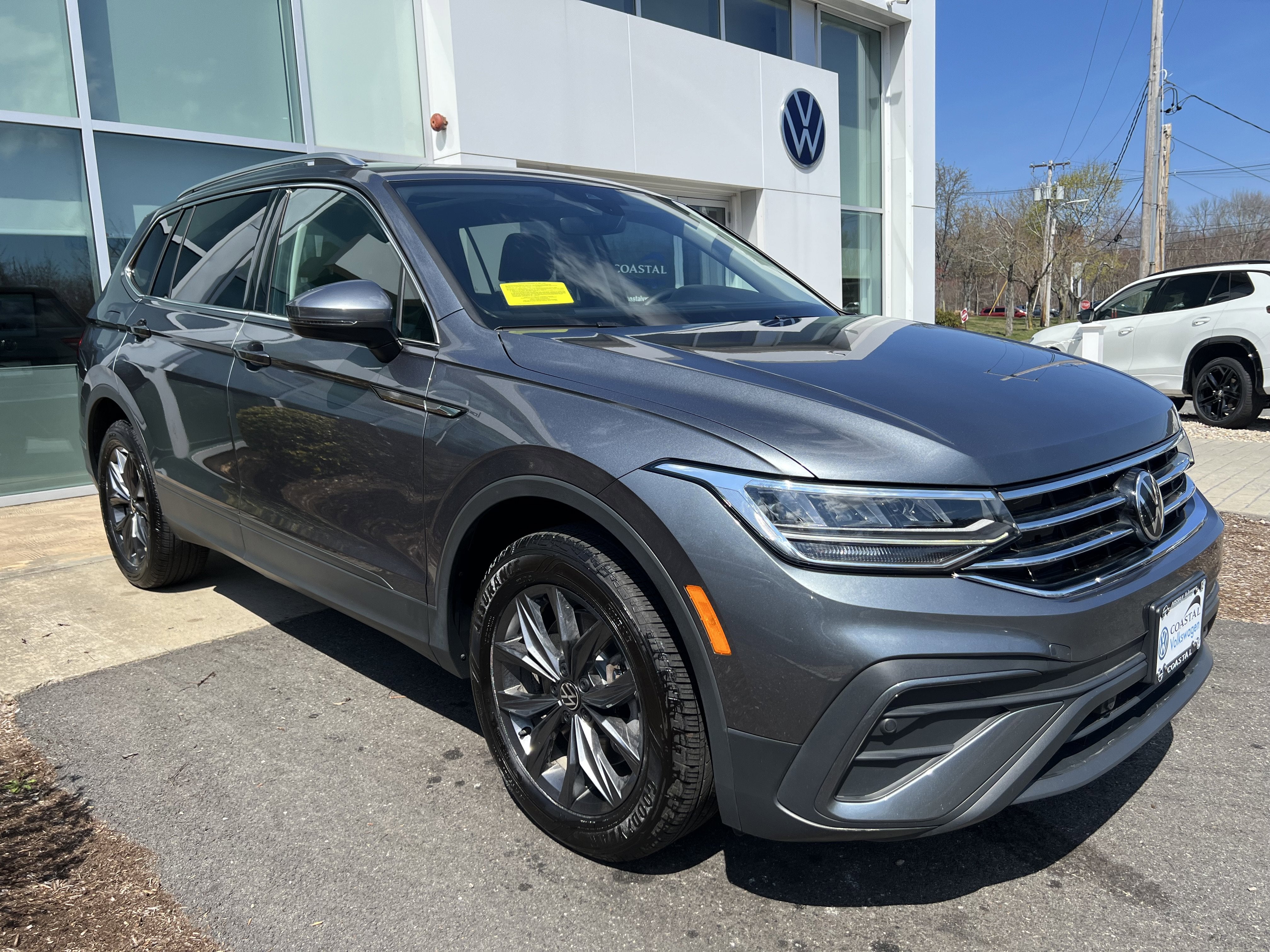 2023 Volkswagen Tiguan SE