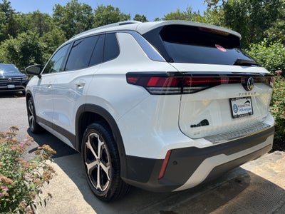 2025 Volkswagen Tiguan SE w/panoramic sunroof