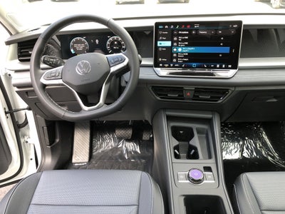 2026 Volkswagen Tiguan SE w/panoramic sunroof