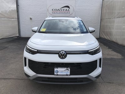 2026 Volkswagen Tiguan SE w/panoramic sunroof