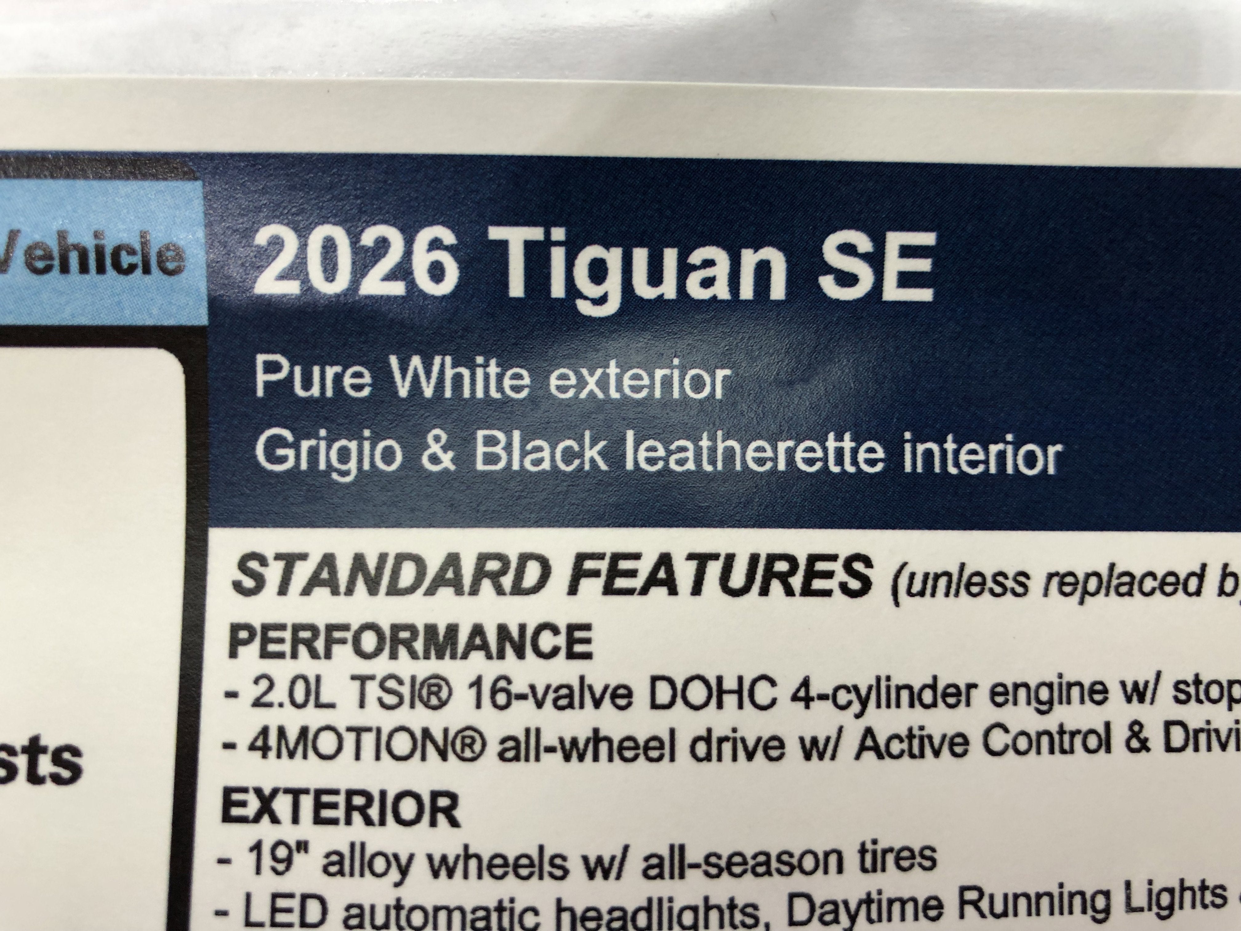 2026 Volkswagen Tiguan SE w/panoramic sunroof