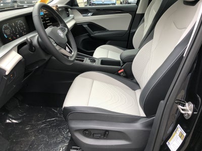 2026 Volkswagen Tiguan SE w/panoramic sunroof