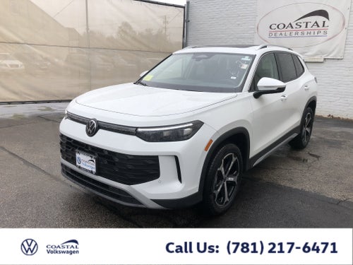 2026 Volkswagen Tiguan SE w/panoramic sunroof