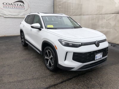 2026 Volkswagen Tiguan SE w/panoramic sunroof