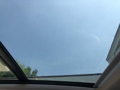2026 Volkswagen Tiguan SE w/panoramic sunroof
