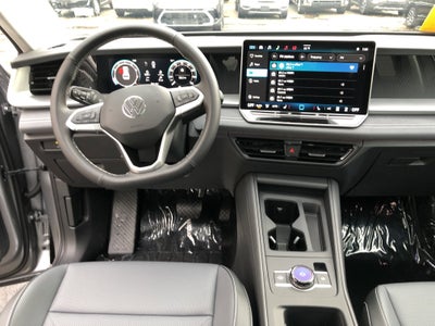 2026 Volkswagen Tiguan SE w/panoramic sunroof