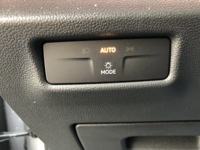 2026 Volkswagen Tiguan SE w/panoramic sunroof