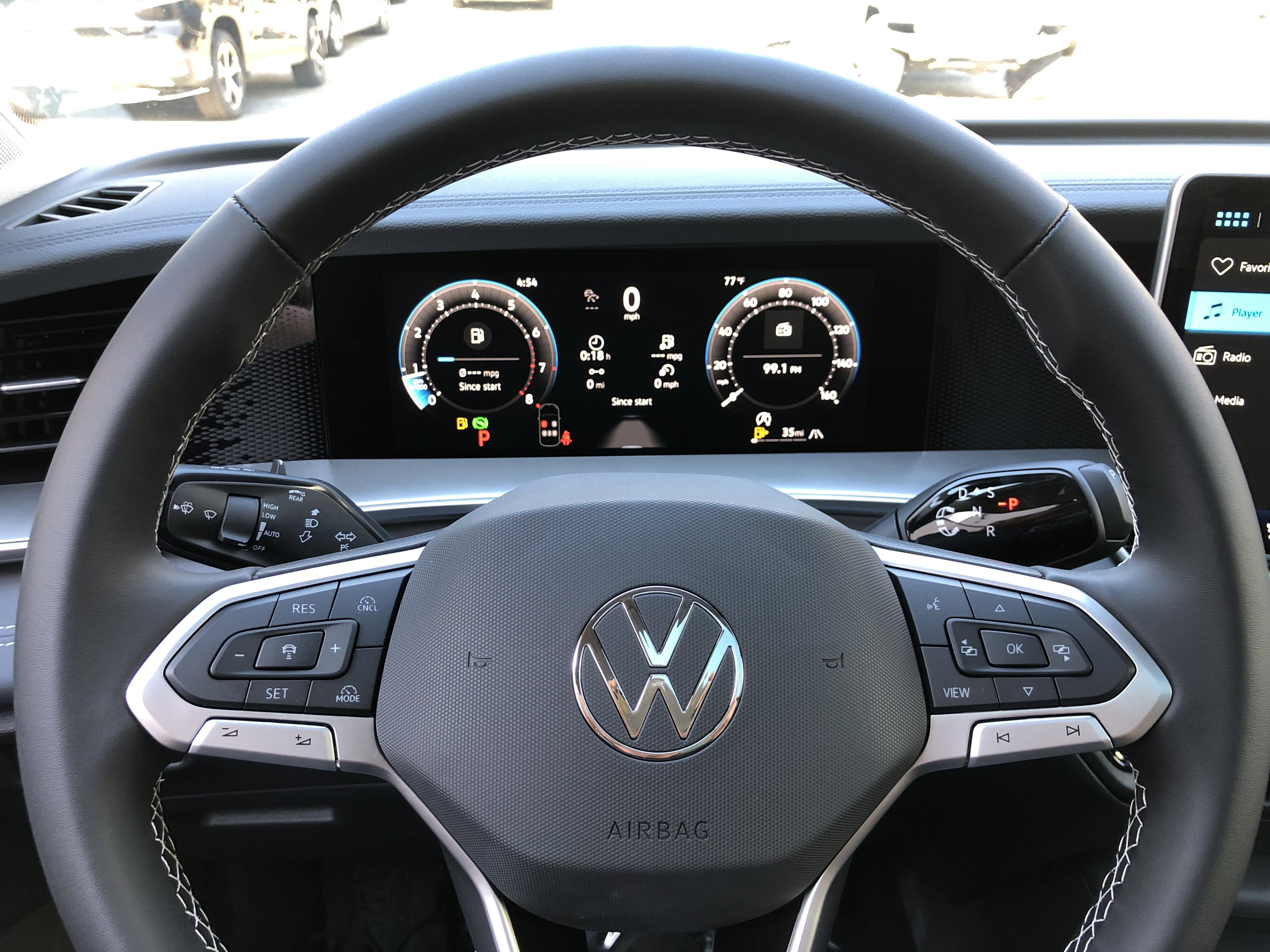2026 Volkswagen Tiguan SE w/panoramic sunroof
