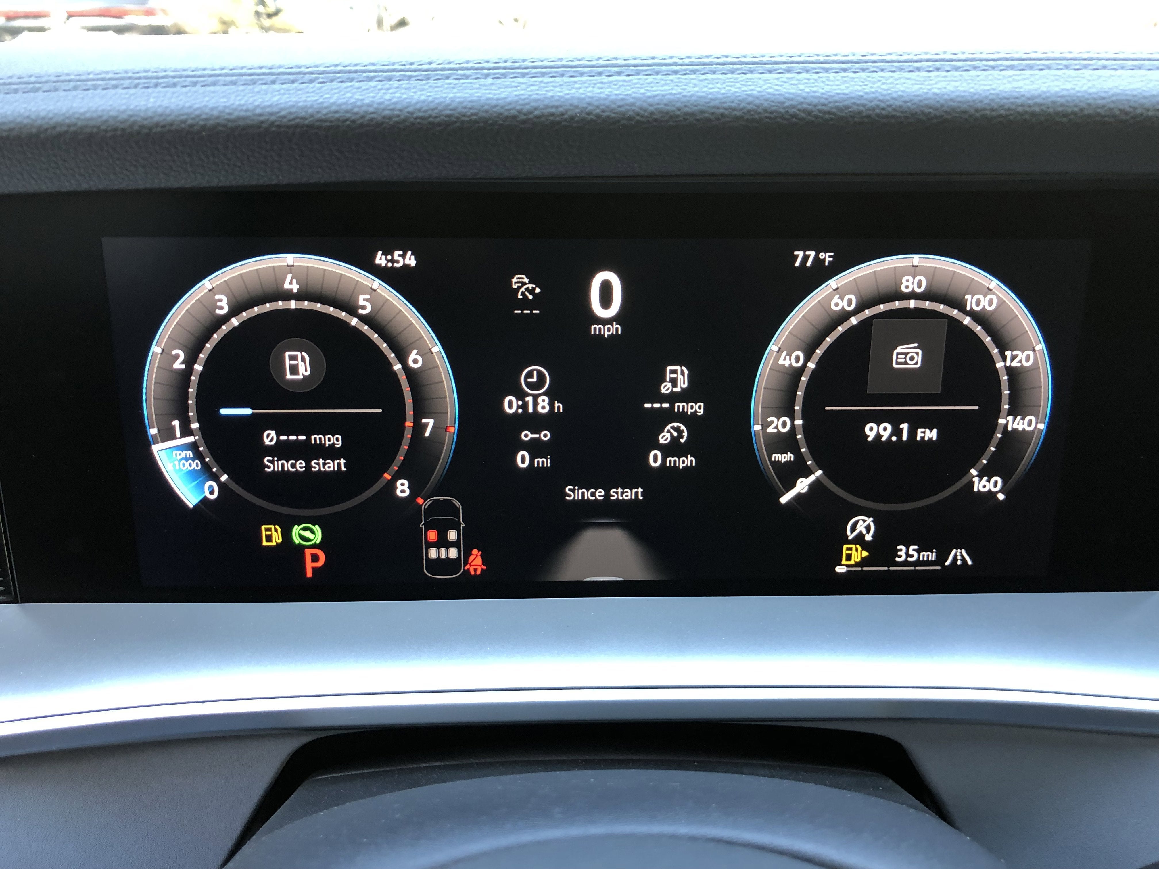 2026 Volkswagen Tiguan SE w/panoramic sunroof