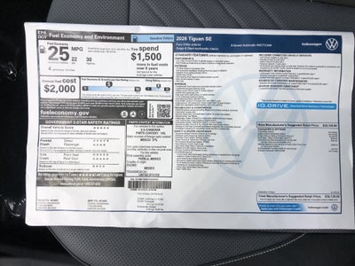 2026 Volkswagen Tiguan SE w/panoramic sunroof