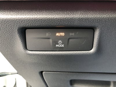 2026 Volkswagen Tiguan SE w/panoramic sunroof