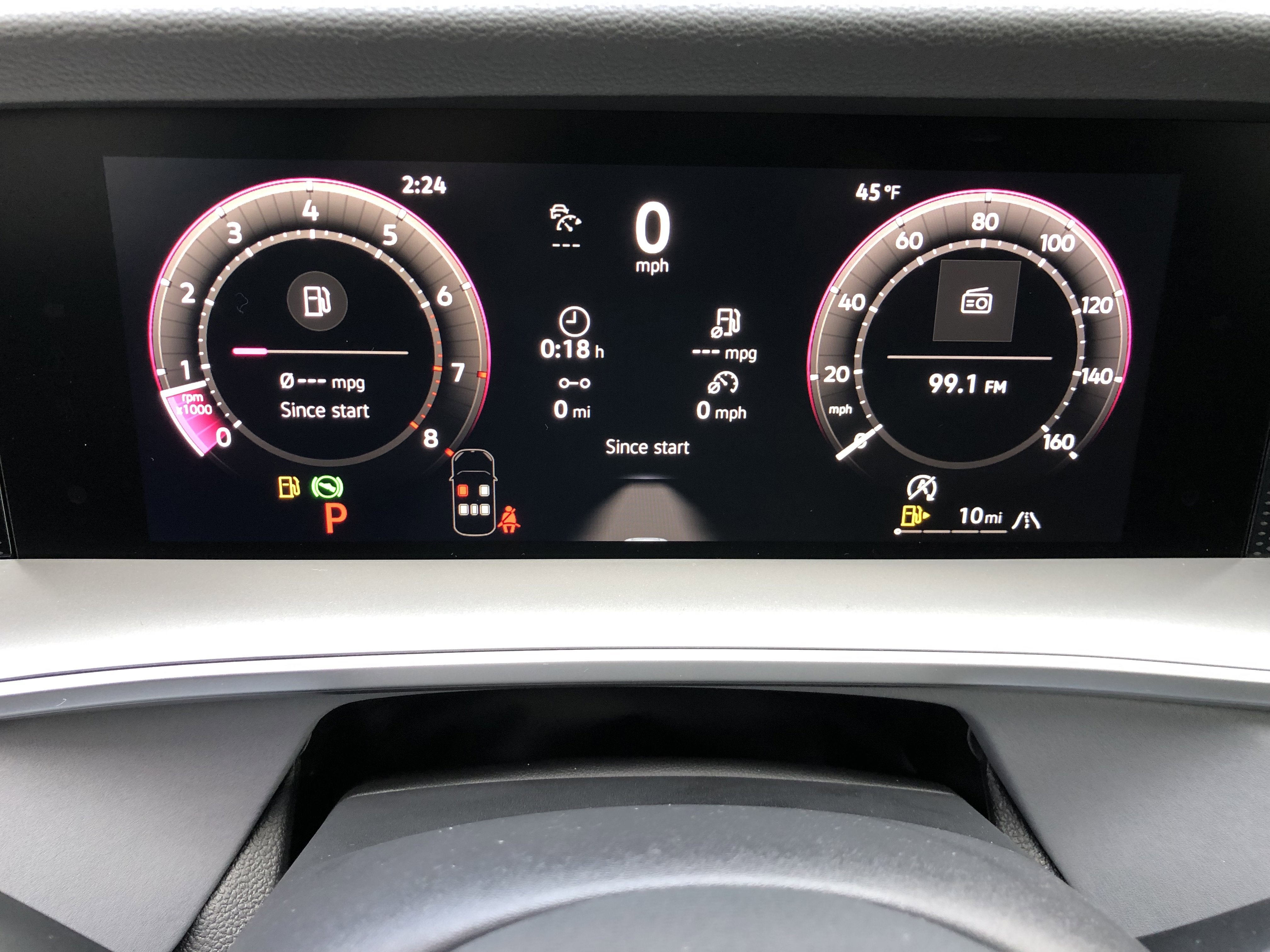 2026 Volkswagen Tiguan SE w/panoramic sunroof