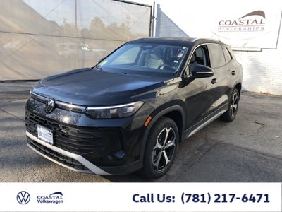 2026 Volkswagen Tiguan SE w/panoramic sunroof