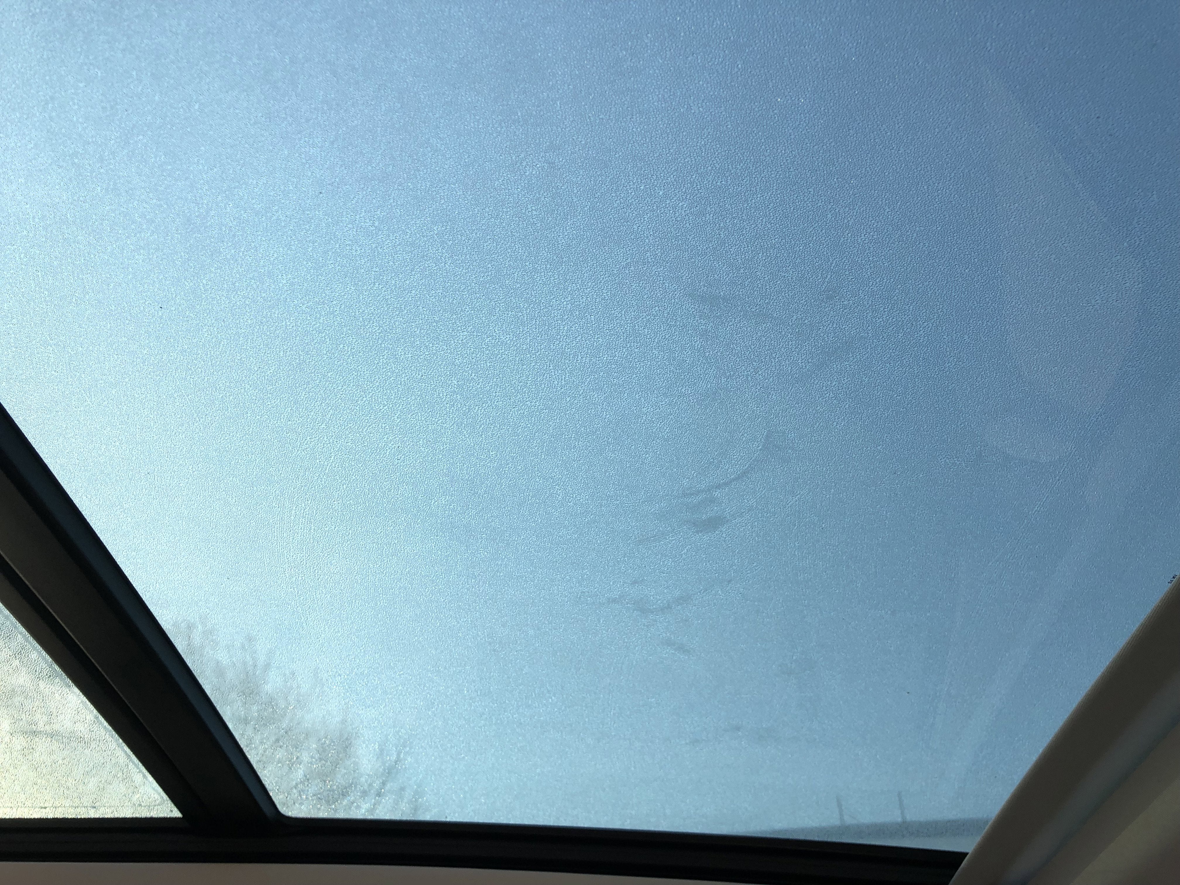 2026 Volkswagen Tiguan SE w/panoramic sunroof