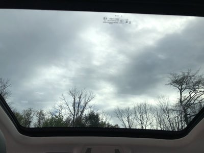 2026 Volkswagen Tiguan SE w/panoramic sunroof