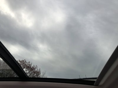 2026 Volkswagen Tiguan SE w/panoramic sunroof
