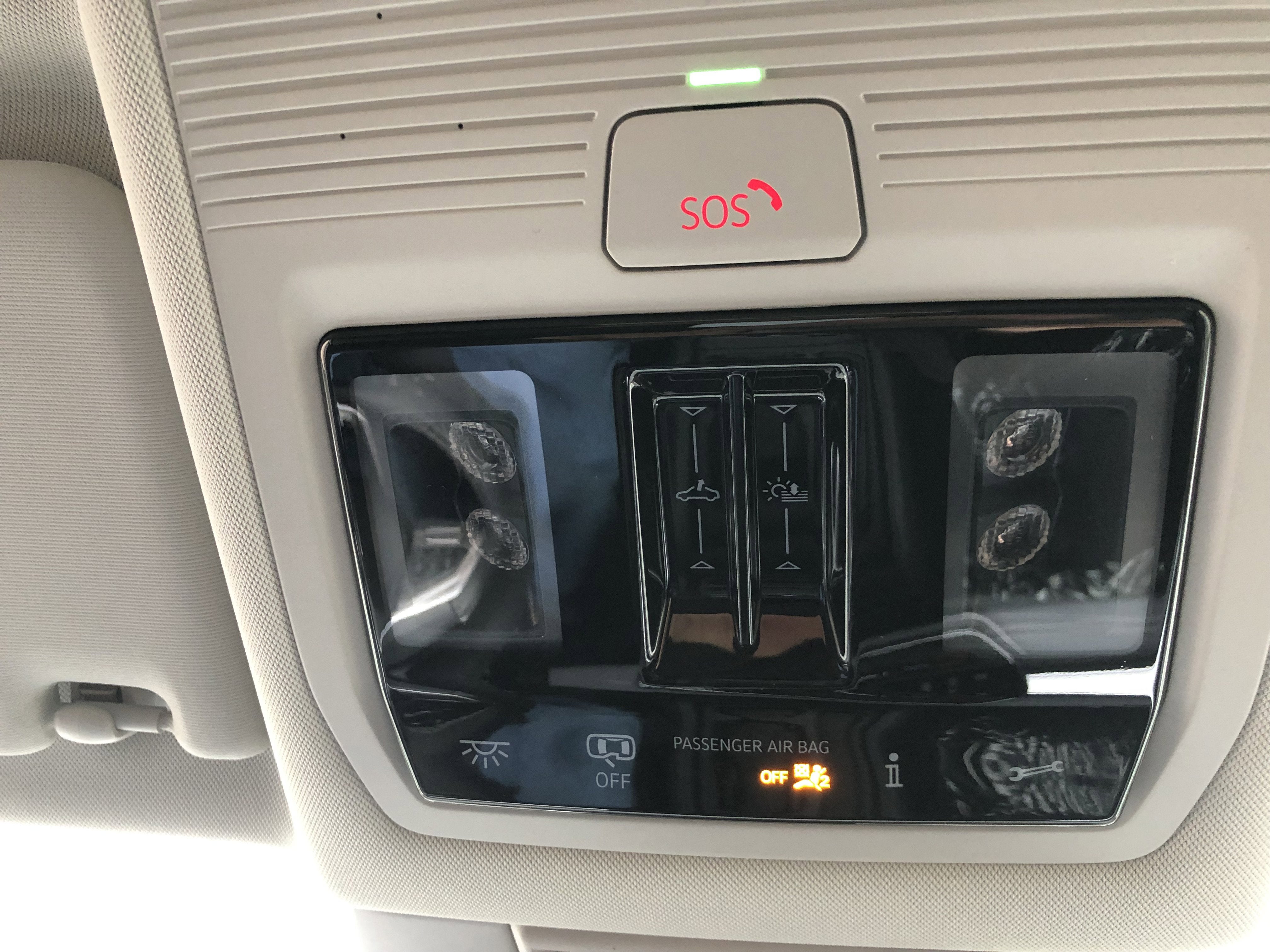 2026 Volkswagen Tiguan SE w/panoramic sunroof