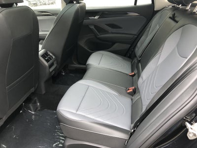 2026 Volkswagen Tiguan SE w/panoramic sunroof