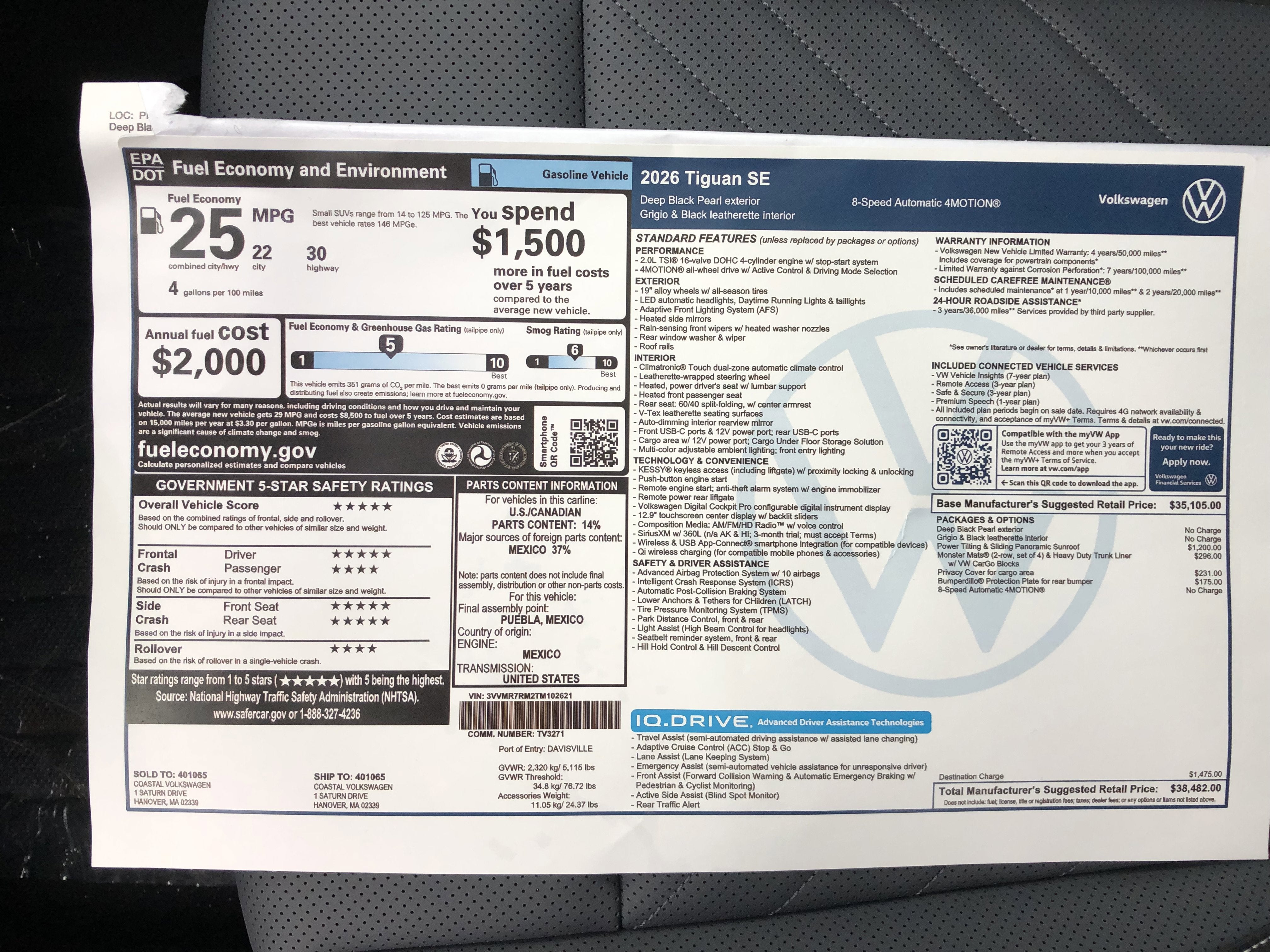 2026 Volkswagen Tiguan SE w/panoramic sunroof