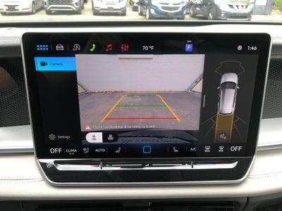 2026 Volkswagen Tiguan SE w/panoramic sunroof