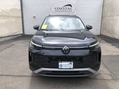 2026 Volkswagen Tiguan SE w/panoramic sunroof