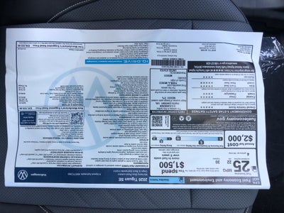 2026 Volkswagen Tiguan SE w/panoramic sunroof