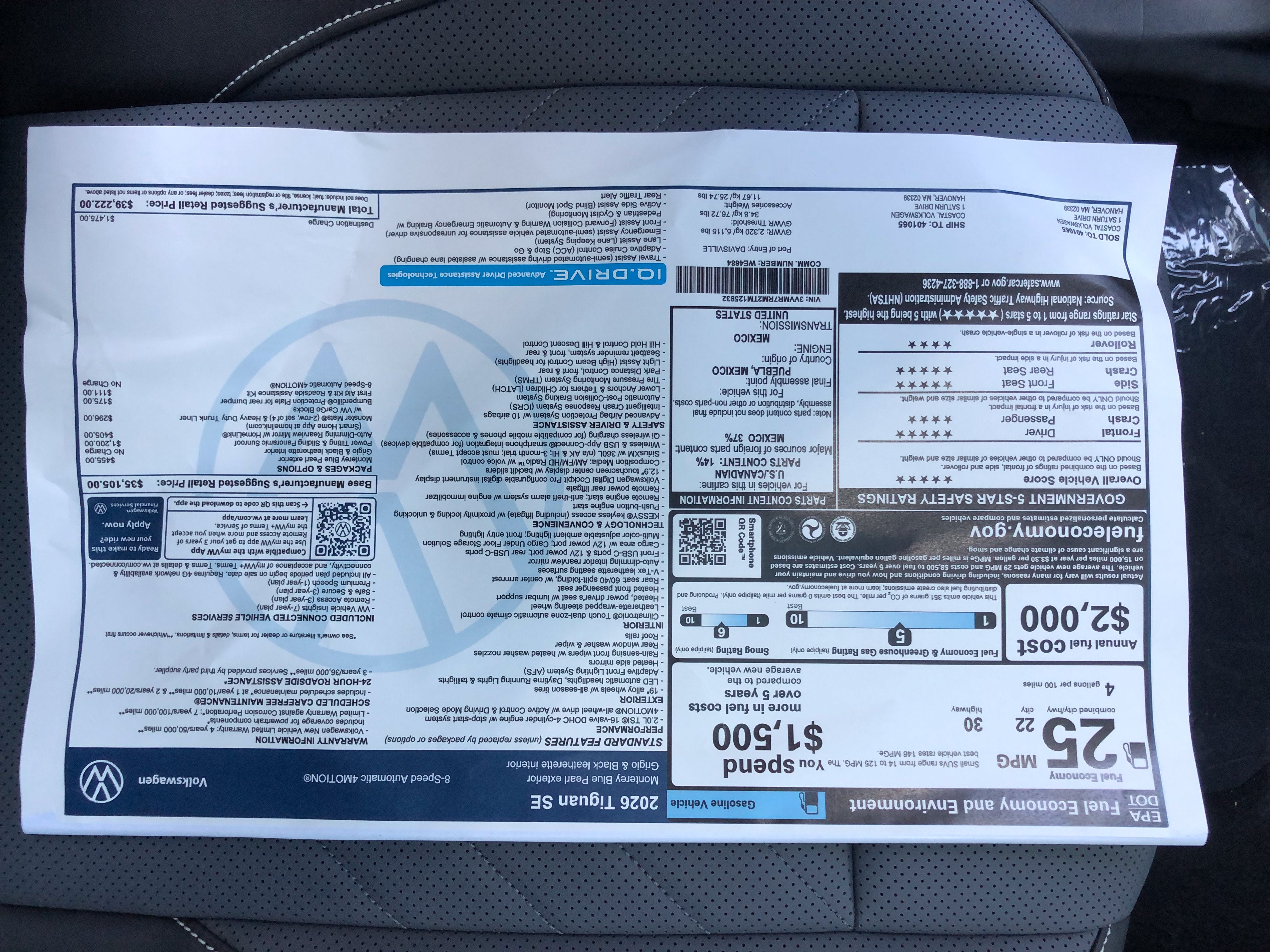 2026 Volkswagen Tiguan SE w/panoramic sunroof