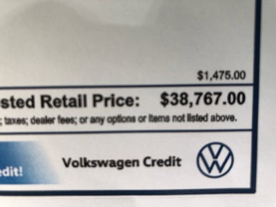 2026 Volkswagen Tiguan SE w/panoramic sunroof